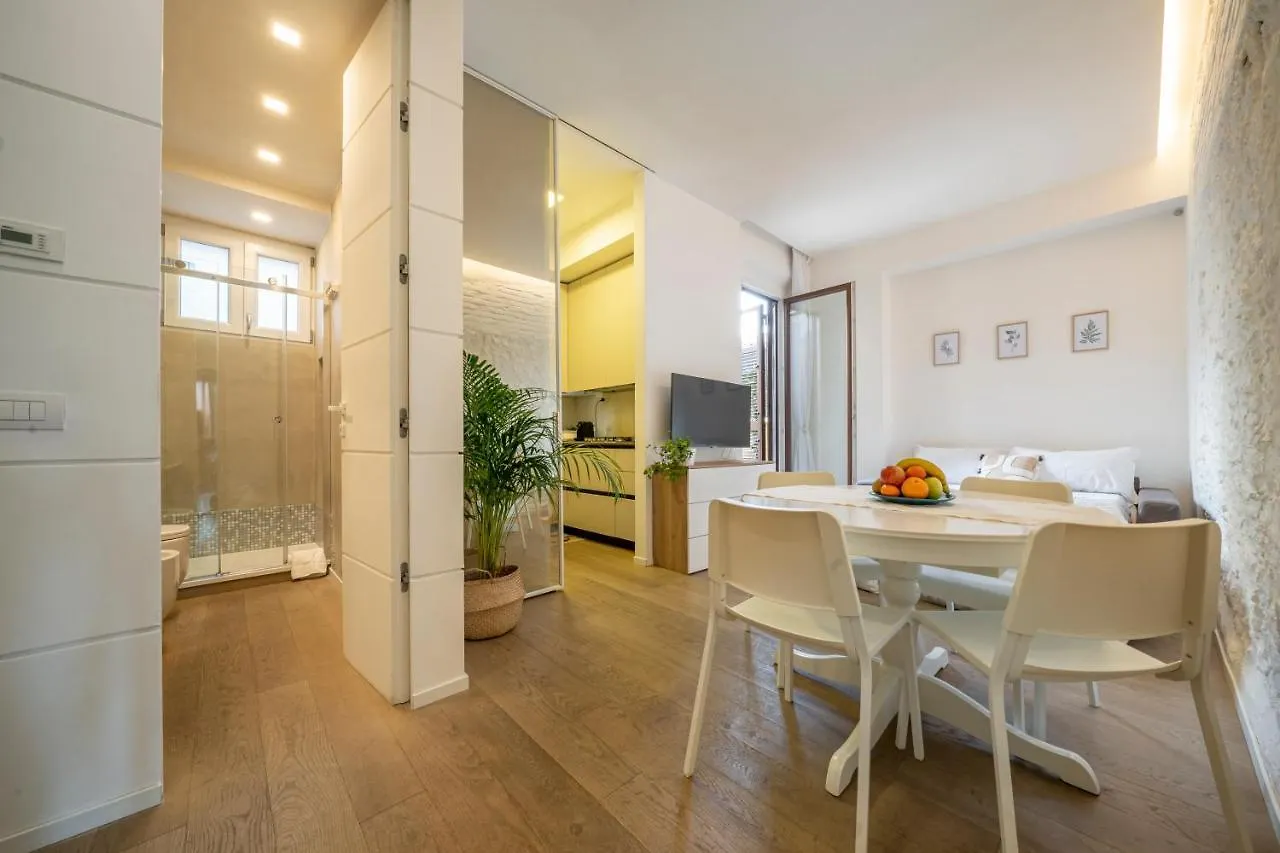 Piazza Maggiore-Luxury Apartment-Elegant Terrace Bologna