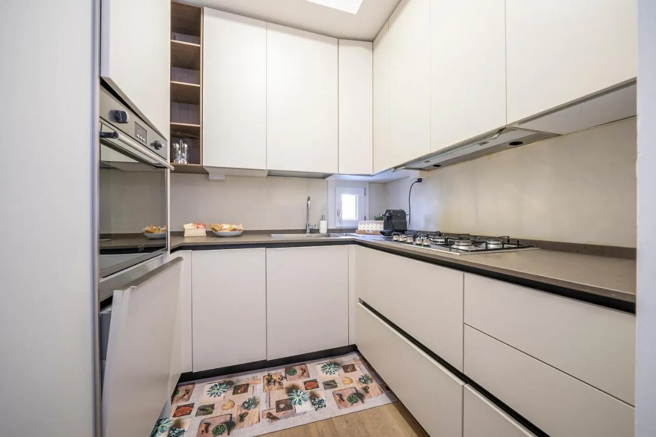 Piazza Maggiore-Luxury Apartment-Elegant Terrace Bologna 0*,  Italy