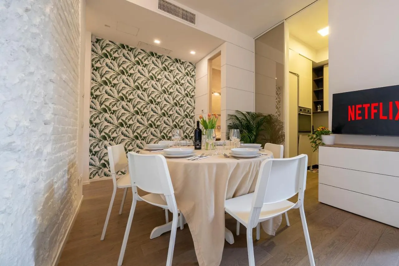 Apartment Piazza Maggiore-Luxury Apartment-Elegant Terrace Bologna